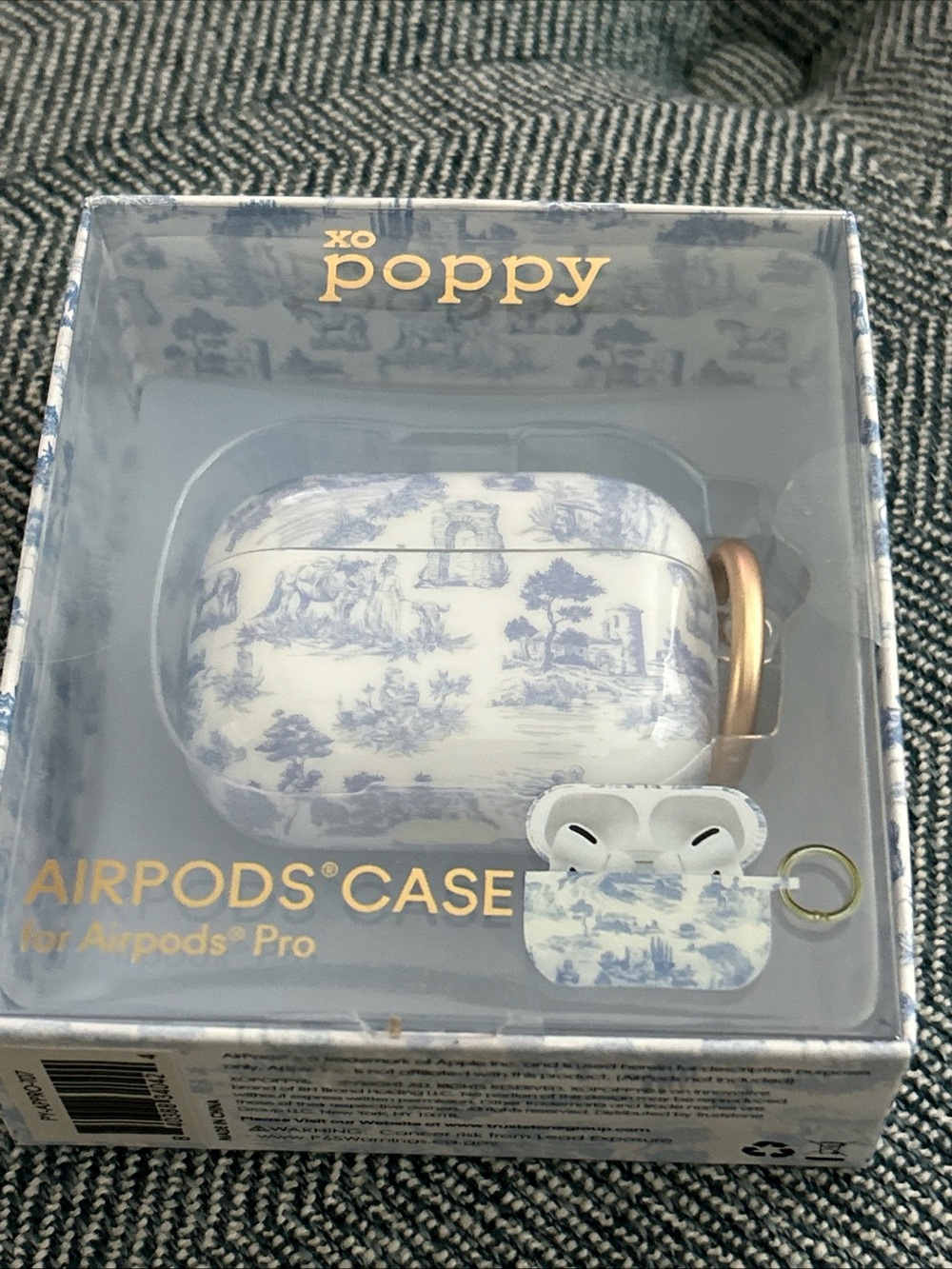 XO Poppy AirPods Pro Case Blue White Toile de Jouy Floral Protective Cover NIB